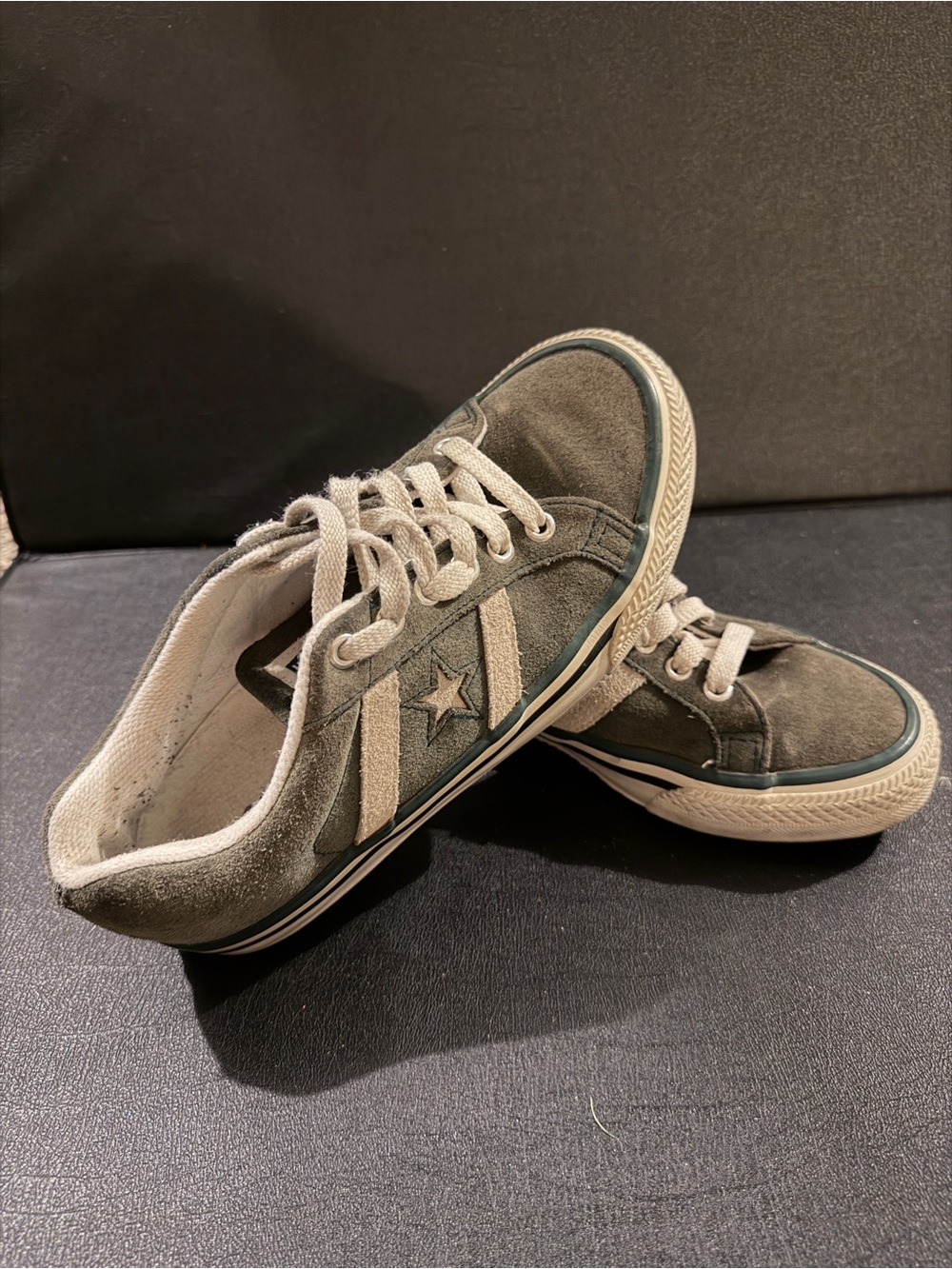 Converse | Suede Low-Top Star Sneakers in Olive